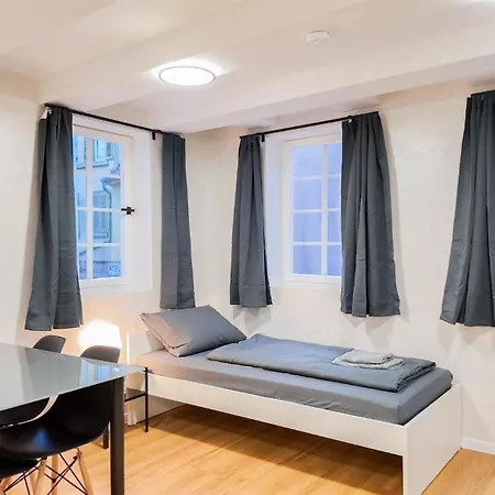 Alfa 2z-apartment 4 Betten Smarttv Wlan Nahe Wasen Daimler L Bad & Kueche L 2br 4 Beds Kitchen Bathroom *